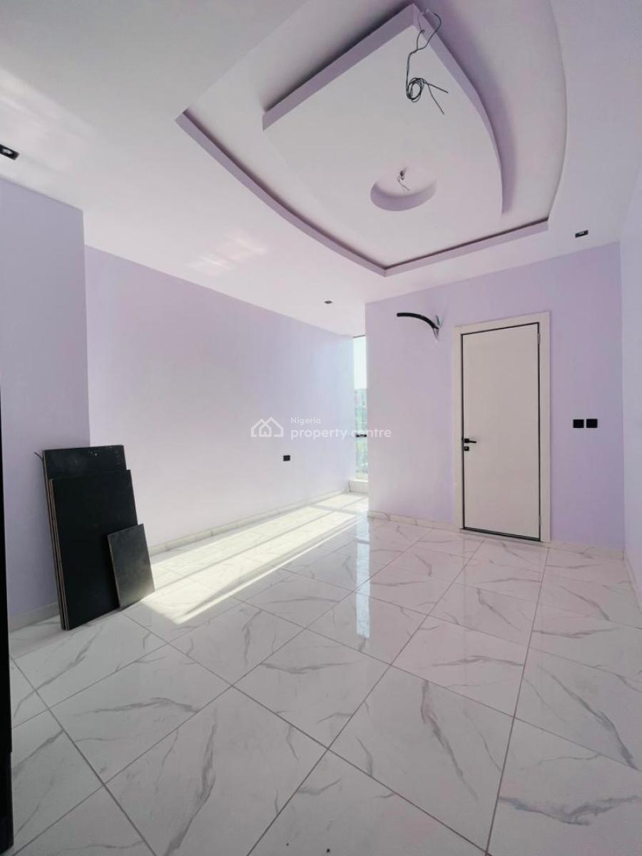 Luxuriously Built 2 Bedroom Apartment with Pool,gym House and Elevator, Ikate, Lekki, Lagos, Block of Flats for Sale