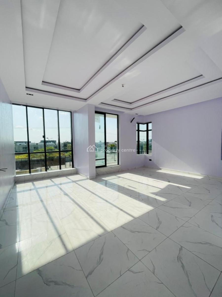 Luxuriously Built 2 Bedroom Apartment with Pool,gym House and Elevator, Ikate, Lekki, Lagos, Block of Flats for Sale