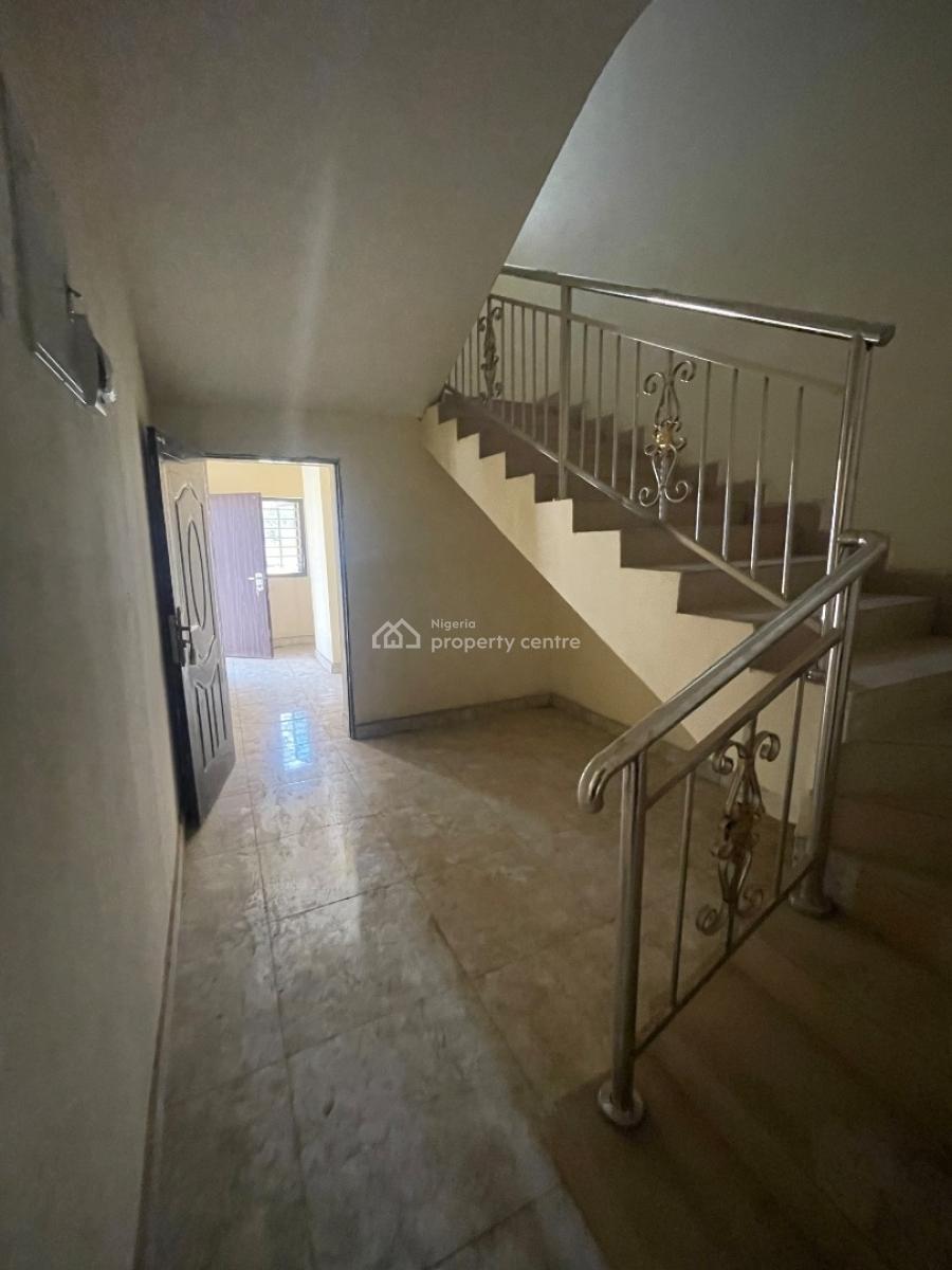 Newly Built and Spacious 4 Bedroom Terrace + Bq, Karmo, Abuja, Terraced Duplex for Rent