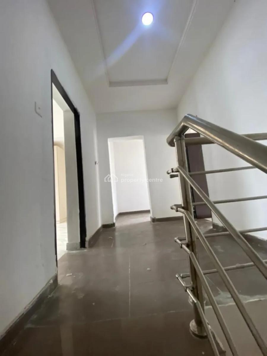 Spacious 4-bedroom Terrace Duplex, Osapa, Lekki, Lagos, Terraced Duplex for Rent