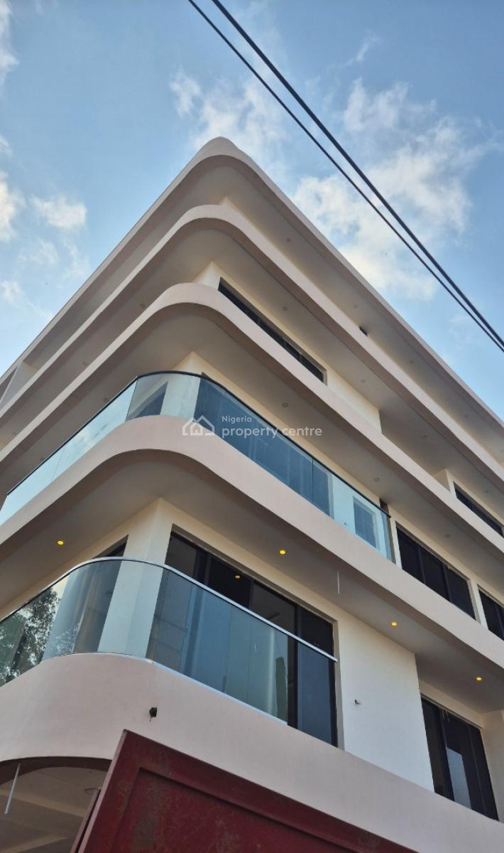Direct Luxurious Masterpiece 4 Bedroom Penthouse at Shonibare Estate, Prestigious Shonibare Estate, Maryland Lagos., Maryland, Lagos, House for Sale