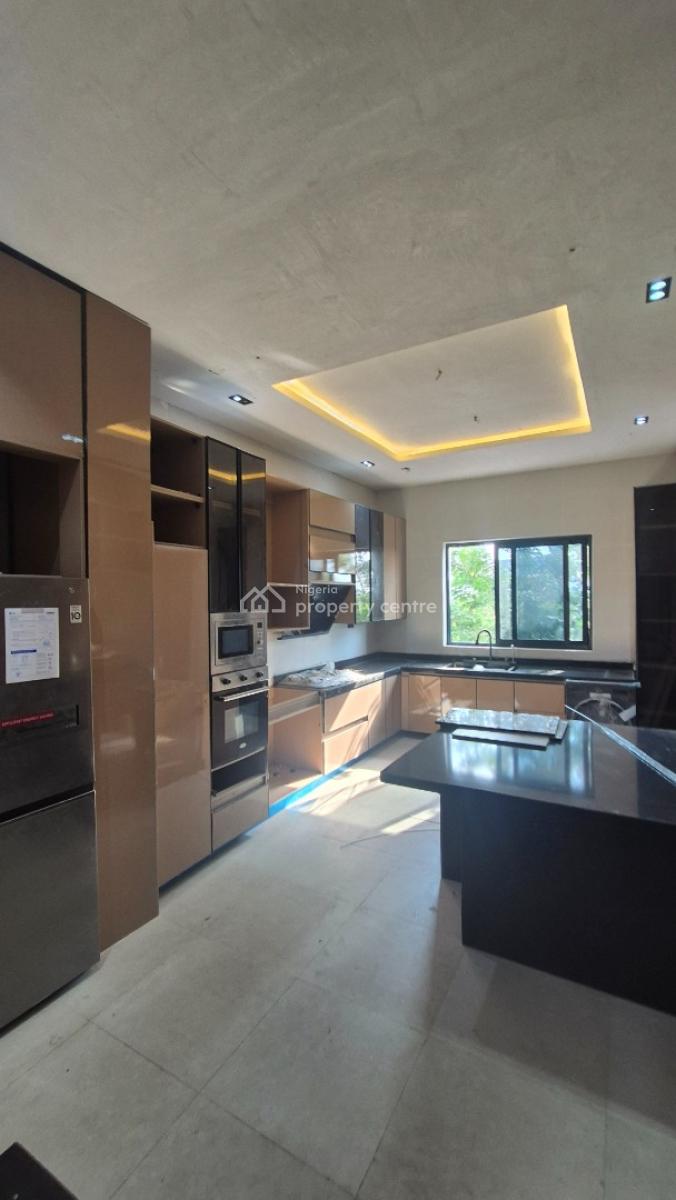 Direct Luxurious Masterpiece 4 Bedroom Penthouse at Shonibare Estate, Prestigious Shonibare Estate, Maryland Lagos., Maryland, Lagos, House for Sale