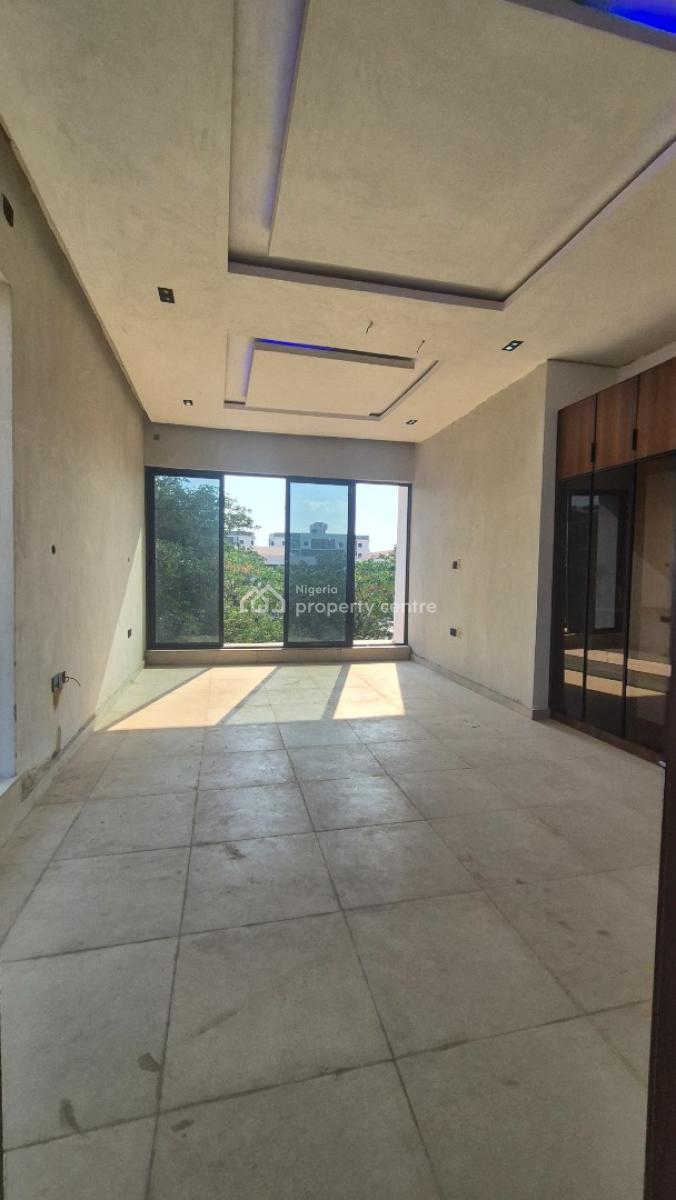 Direct Luxurious Masterpiece 4 Bedroom Penthouse at Shonibare Estate, Prestigious Shonibare Estate, Maryland Lagos., Maryland, Lagos, House for Sale