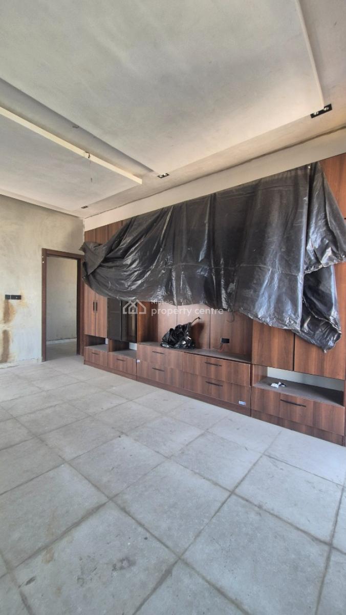 Direct Luxurious Masterpiece 4 Bedroom Penthouse at Shonibare Estate, Prestigious Shonibare Estate, Maryland Lagos., Maryland, Lagos, House for Sale