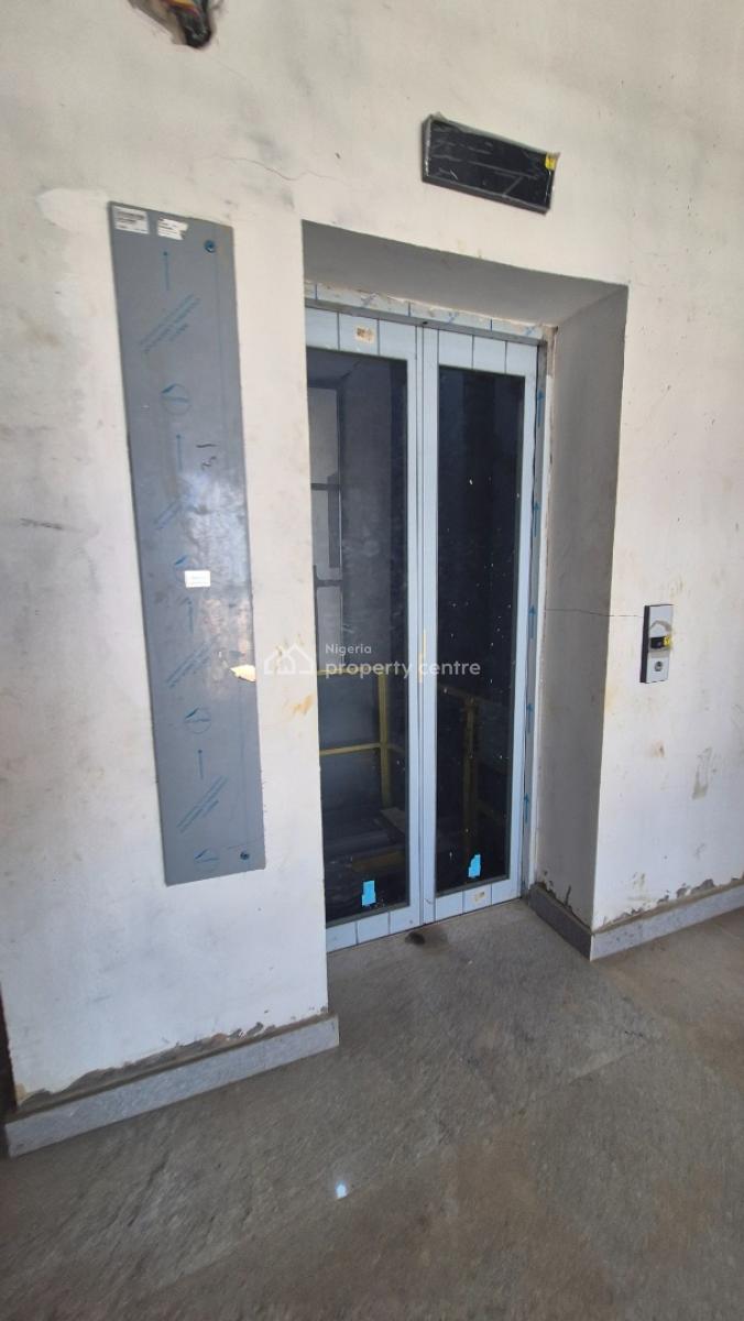 Direct Luxurious Masterpiece 4 Bedroom Penthouse at Shonibare Estate, Prestigious Shonibare Estate, Maryland Lagos., Maryland, Lagos, House for Sale