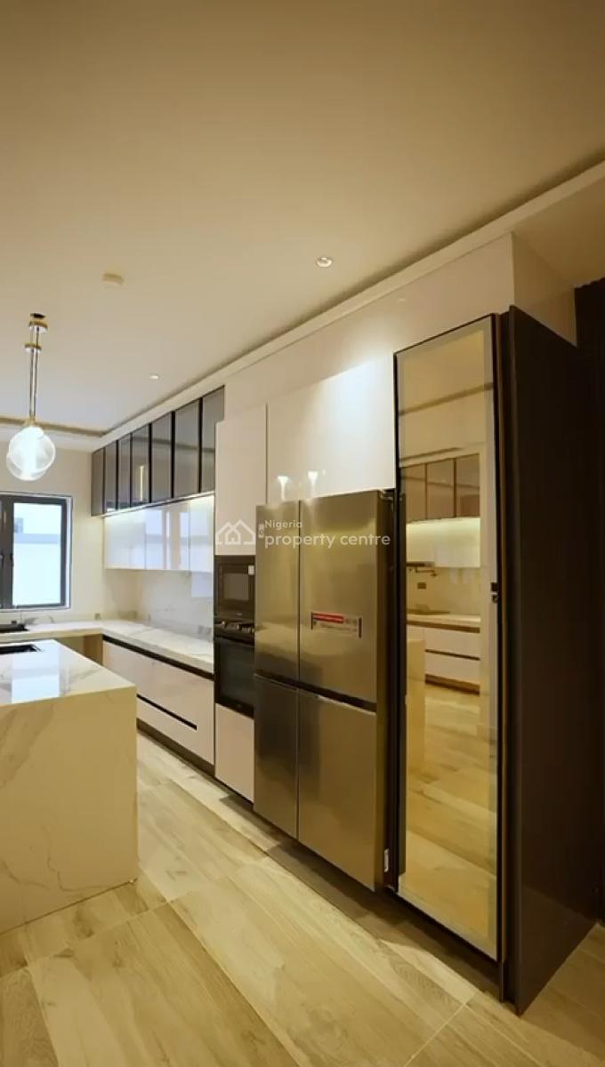 5 Bedroom Fully Detached House, Lekki Phase 1, Lekki, Lagos, Detached Duplex for Sale