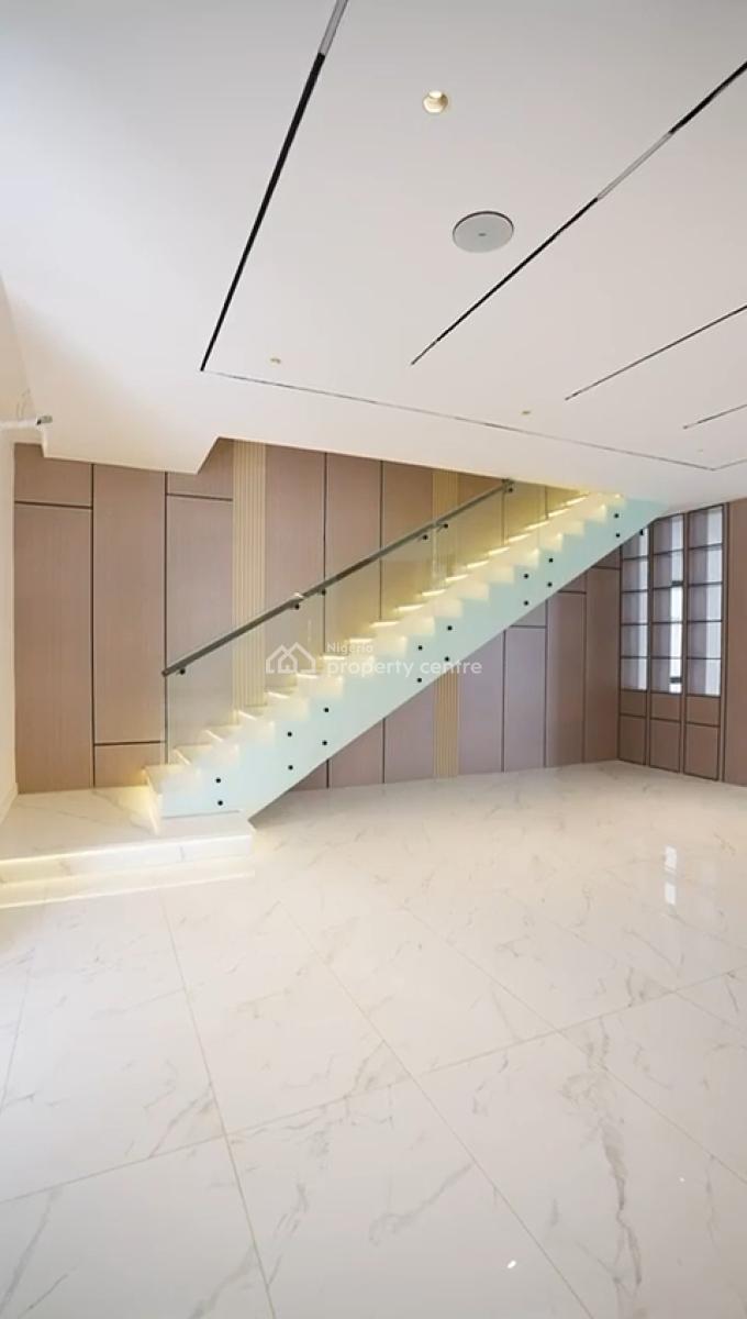 5 Bedroom Fully Detached House, Lekki Phase 1, Lekki, Lagos, Detached Duplex for Sale