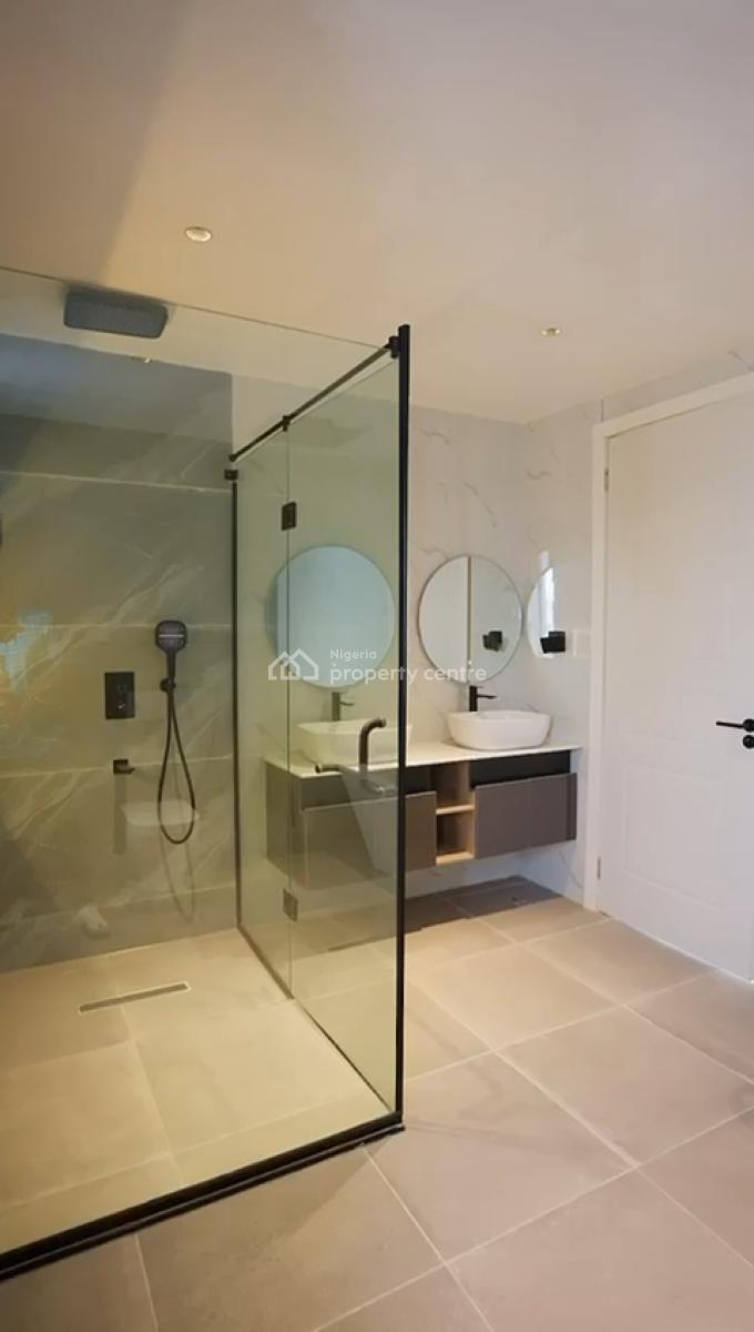 5 Bedroom Fully Detached House, Lekki Phase 1, Lekki, Lagos, Detached Duplex for Sale