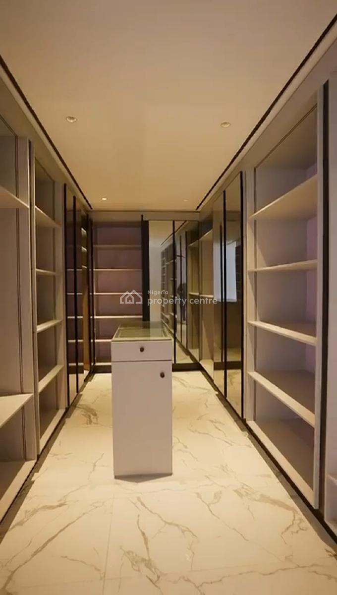 5 Bedroom Fully Detached House, Lekki Phase 1, Lekki, Lagos, Detached Duplex for Sale