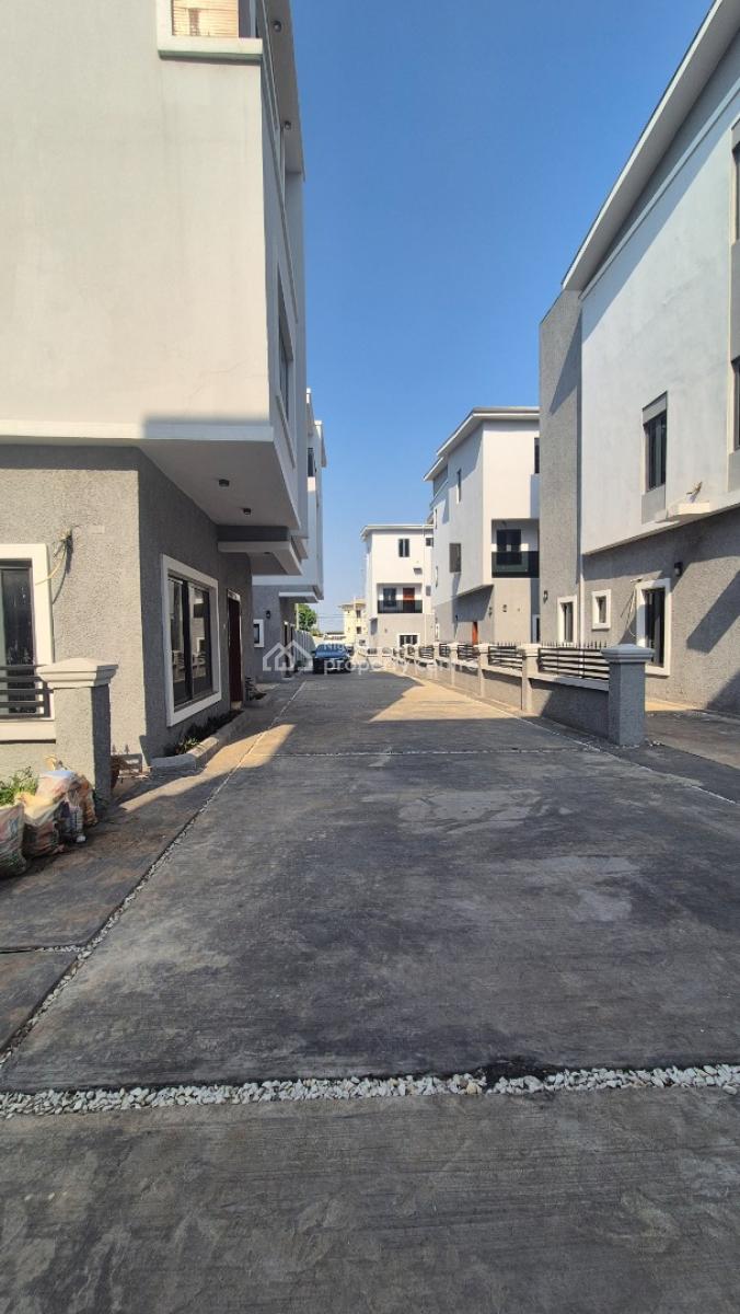 Luxurious 4 Bedroom Fully Detached Duplex & Rm Bq in Shonibare Estate, Maryland Shonibare Estate, Maryland Lagos., Maryland, Lagos, Detached Duplex for Rent