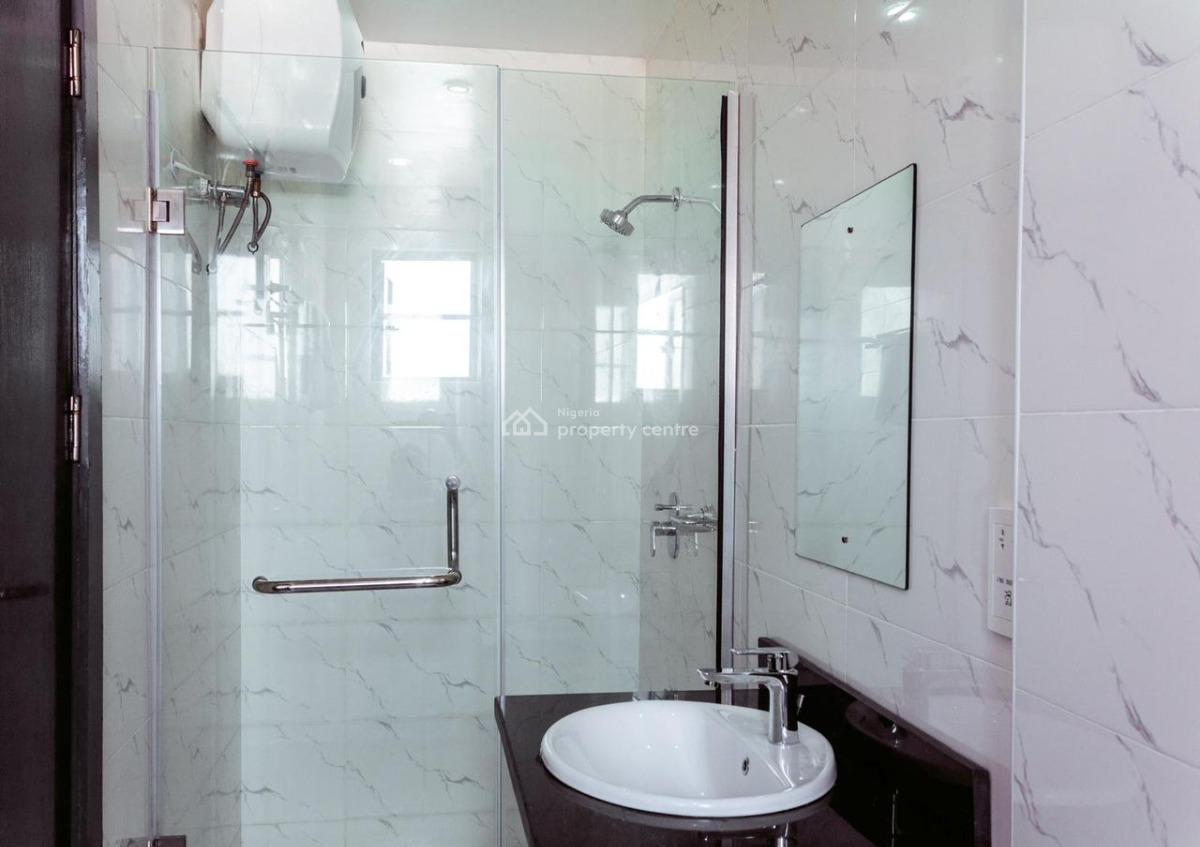 a Fully Furnished 2 Bedroom Apartment with Gym, Pool and 24 Hours Ligh, Lekki Phase 1, Lekki, Lagos, Flat / Apartment for Rent