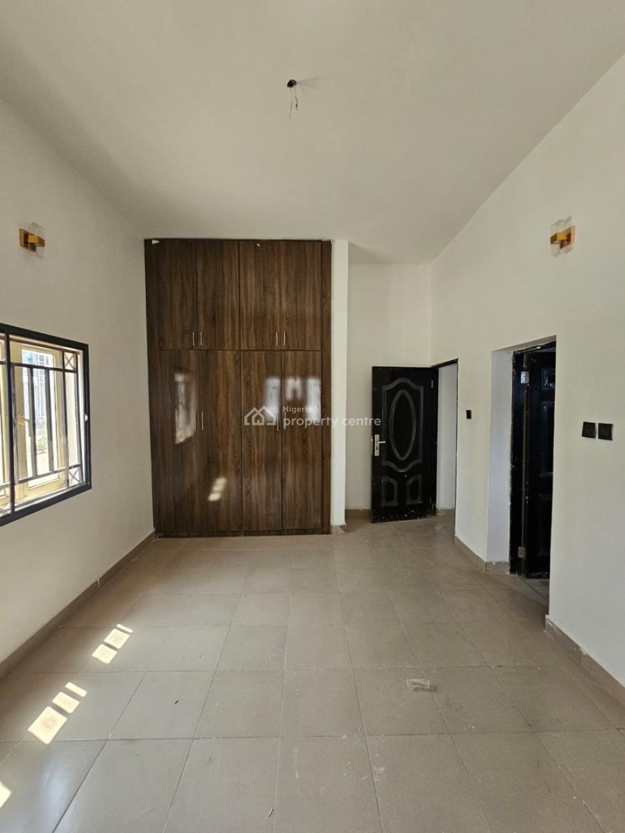 Luxury & Standard 2 Bedrooms Apartment in an Estate,massive Compound, Secured Neighborhood,, Garki, Abuja, Flat / Apartment for Rent
