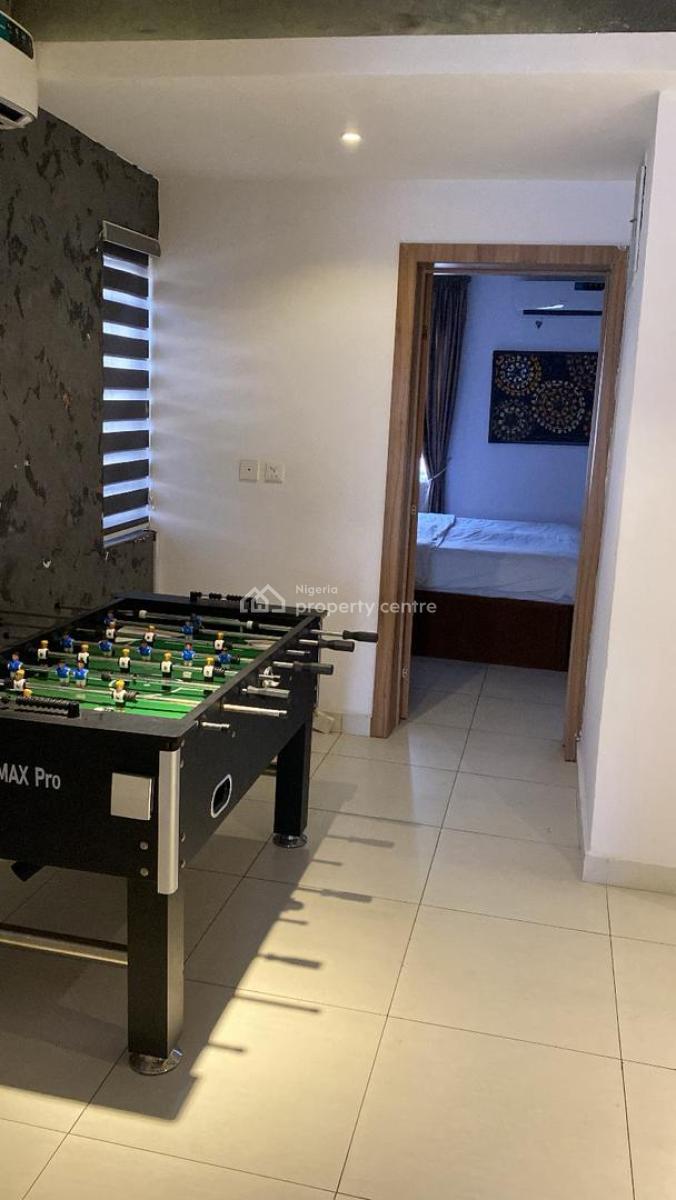 Spacious 4bedroom Terrace  Duplex in an Exquisite Location, Water Side, Off Admiralty Way, Lekki Phase 1, Lekki, Lagos, Terraced Duplex for Rent