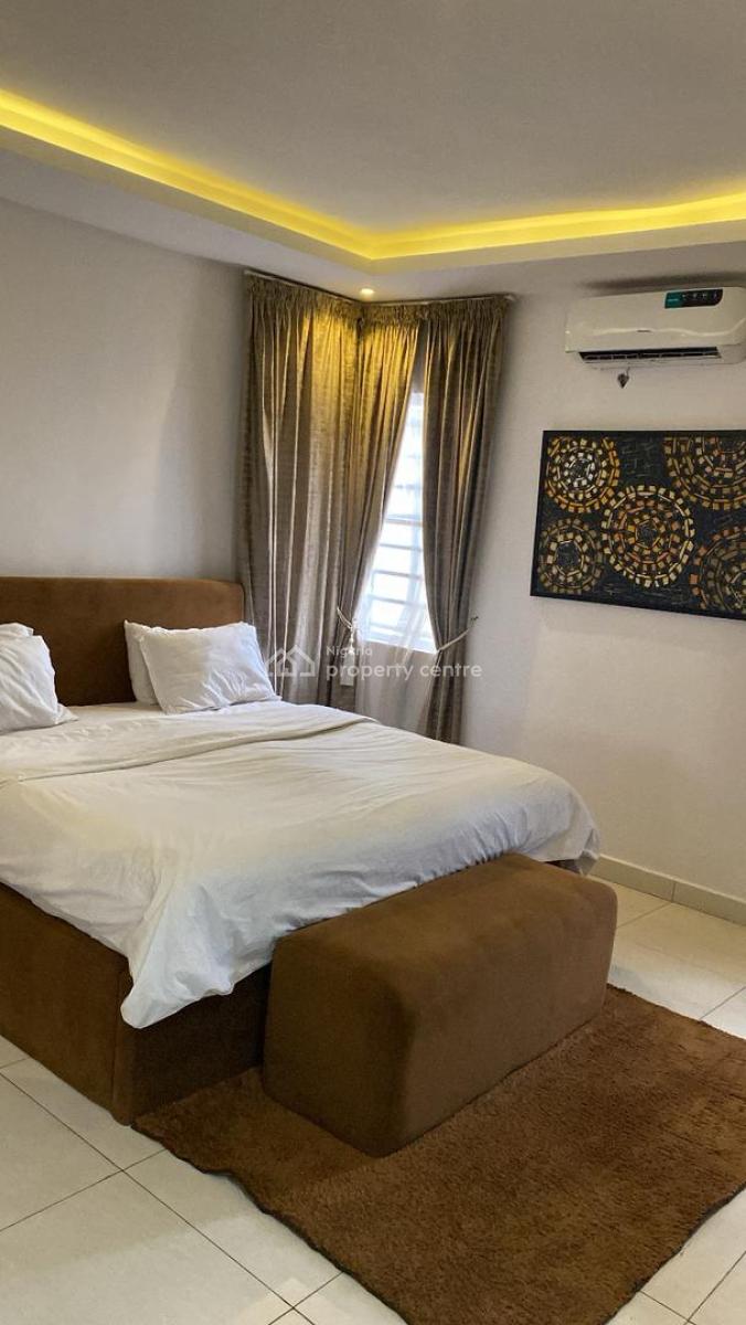 Spacious 4bedroom Terrace  Duplex in an Exquisite Location, Water Side, Off Admiralty Way, Lekki Phase 1, Lekki, Lagos, Terraced Duplex for Rent