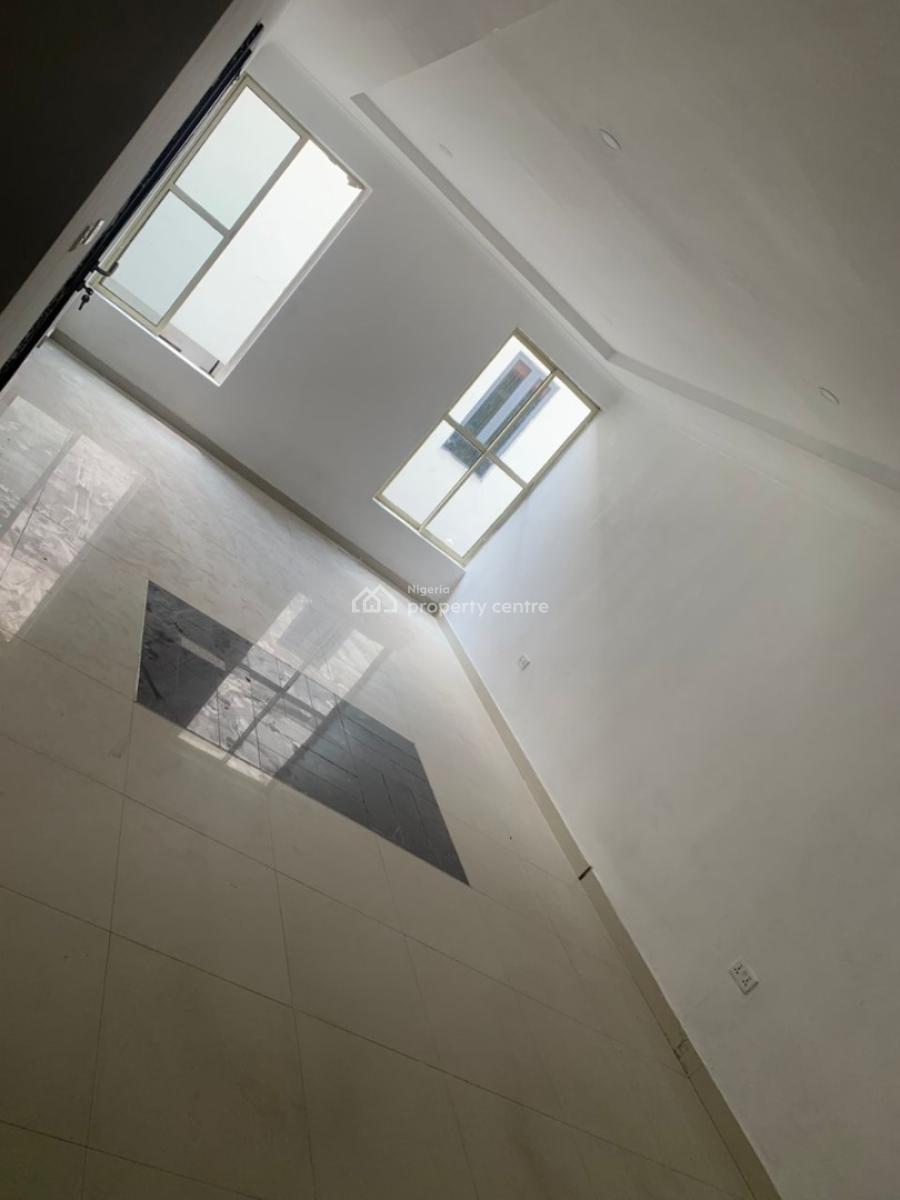5 Bedroom Town House with a Room Bq, Lekki Phase 1, Lekki, Lagos, House for Rent