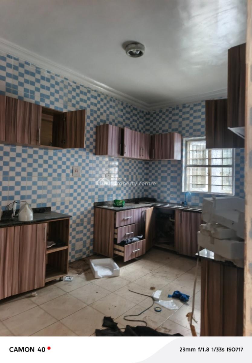 Luxury 2 Bedroom Flat Upstairs at Ajah Lagos, in an Estate on Addo Road Ajah Lagos, Ado, Ajah, Lagos, Flat / Apartment for Rent