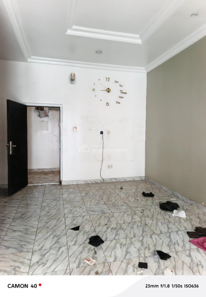 Luxury 2 Bedroom Flat Upstairs at Ajah Lagos, in an Estate on Addo Road Ajah Lagos, Ado, Ajah, Lagos, Flat / Apartment for Rent