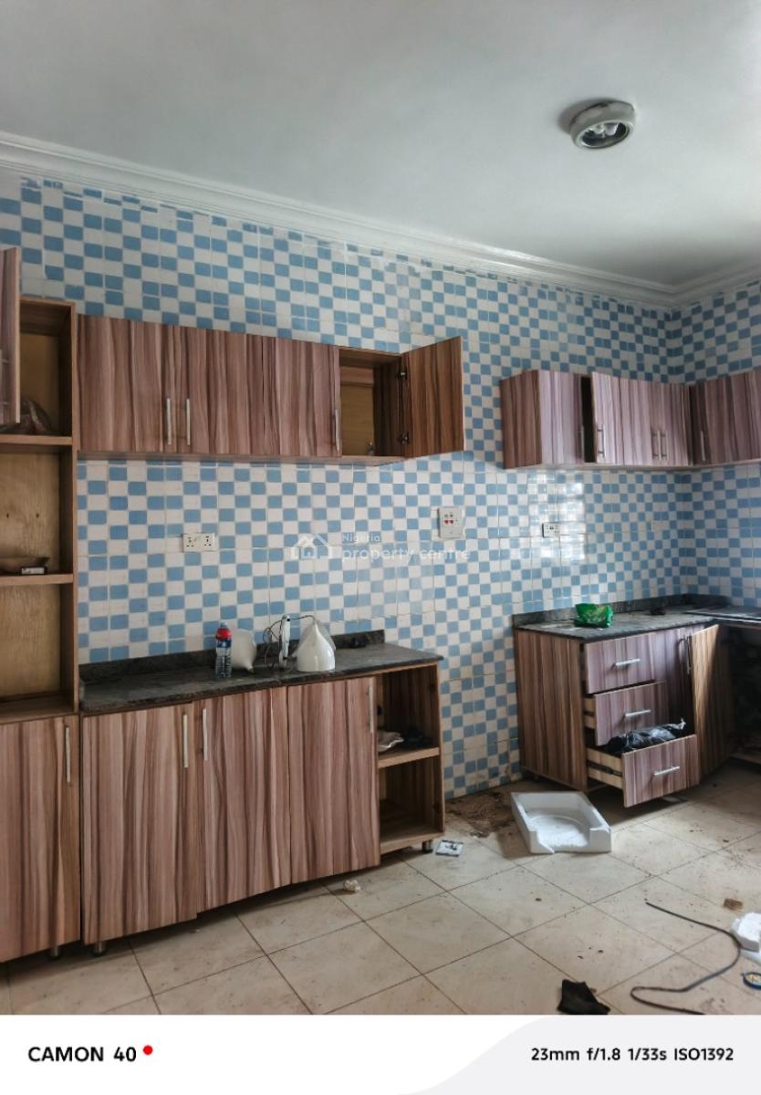 Luxury 2 Bedroom Flat Upstairs at Ajah Lagos, in an Estate on Addo Road Ajah Lagos, Ado, Ajah, Lagos, Flat / Apartment for Rent