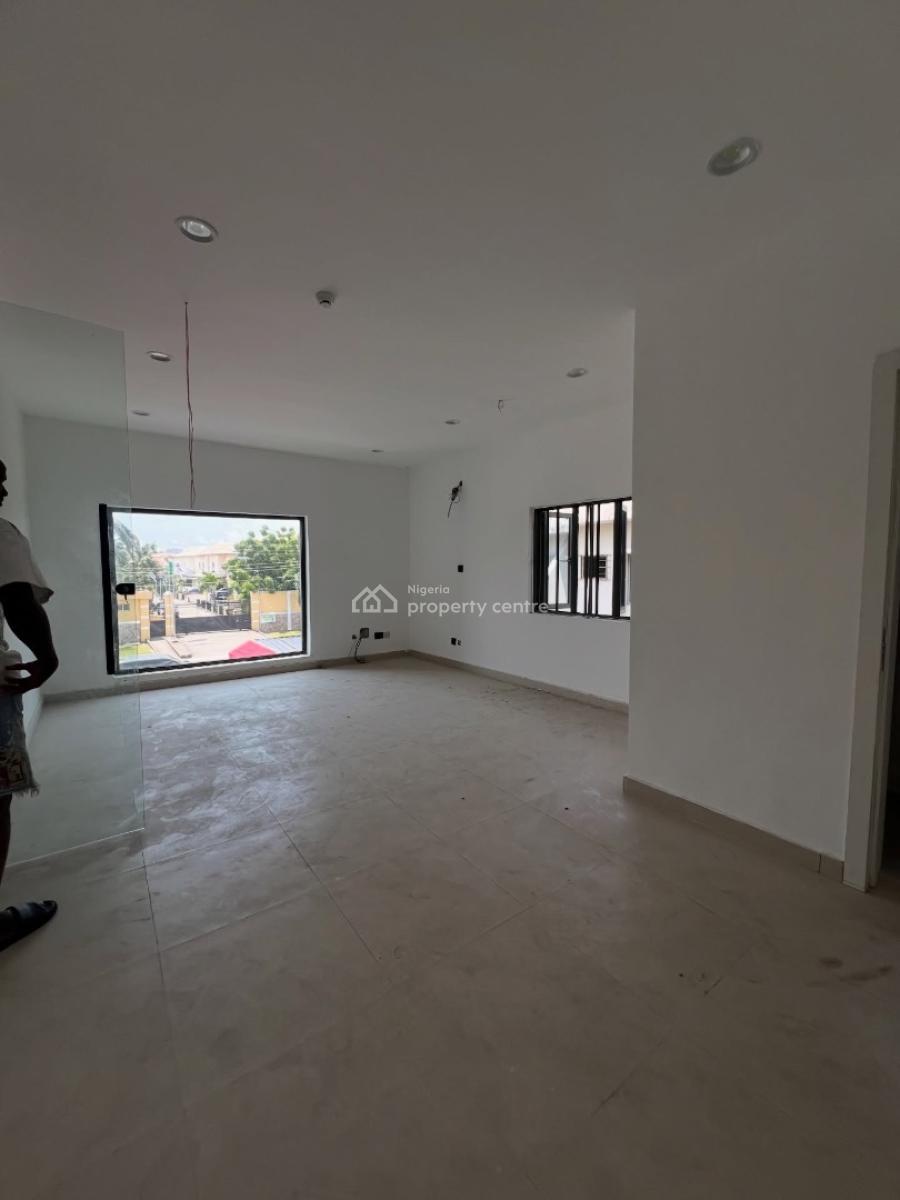 Commercial Property with Excellent Finishing in a Business Area, Lekki Phase 1, Lekki, Lagos, Commercial Property for Rent