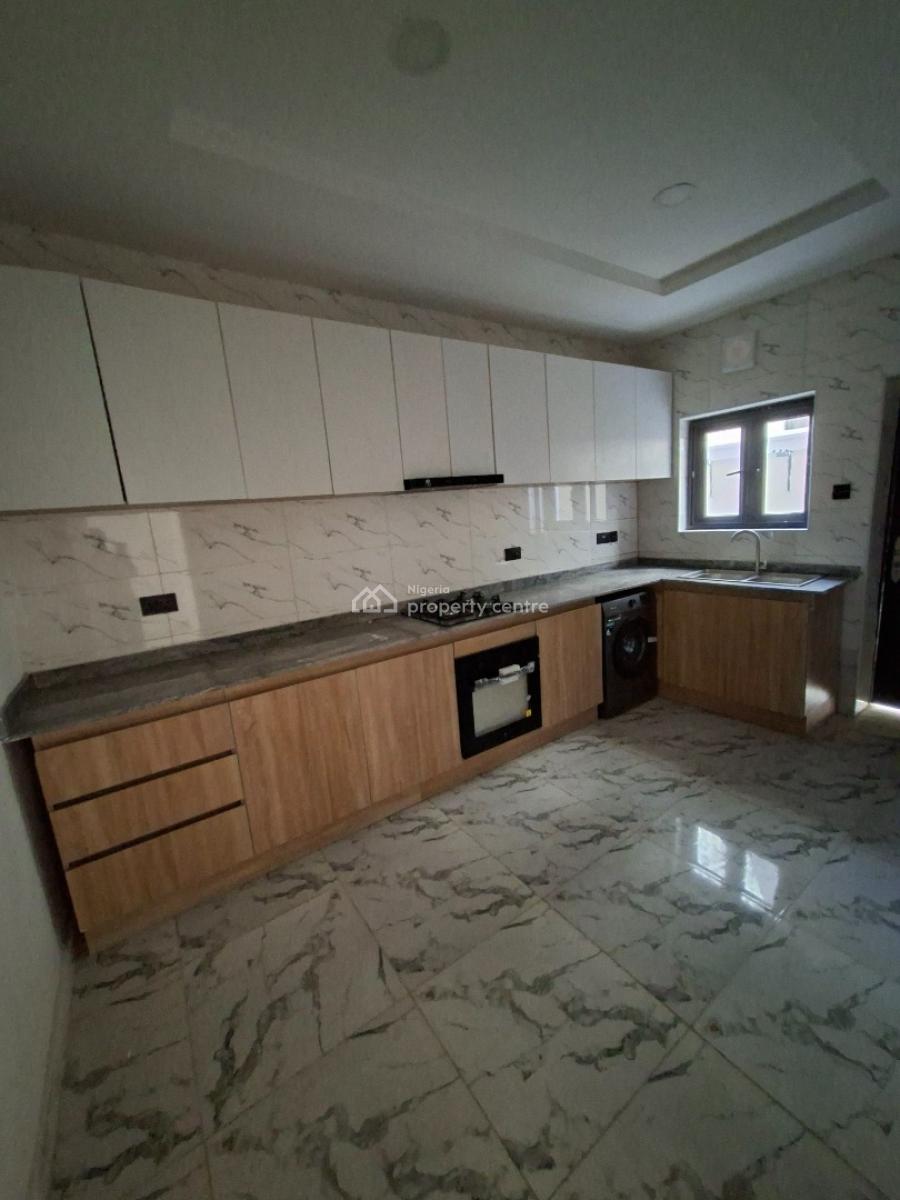 Fully Service  4bedroom Terrace Duplex, Pool, Gym and Bq, Lekki Phase 1, Lekki Phase 1, Lekki, Lagos, Terraced Duplex for Sale