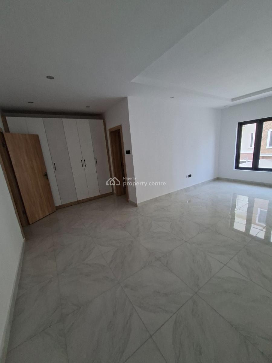 Fully Service  4bedroom Terrace Duplex, Pool, Gym and Bq, Lekki Phase 1, Lekki Phase 1, Lekki, Lagos, Terraced Duplex for Sale