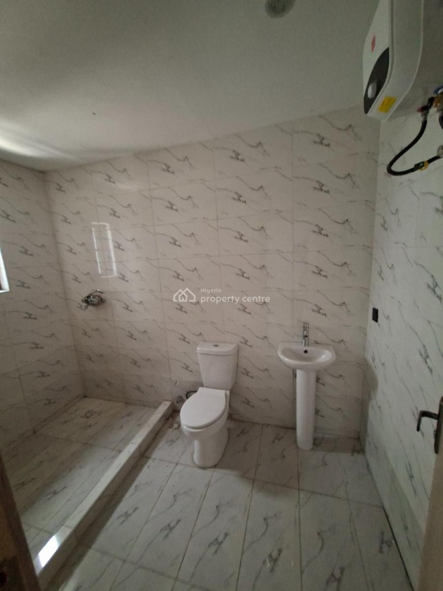 Fully Service  4bedroom Terrace Duplex, Pool, Gym and Bq, Lekki Phase 1, Lekki Phase 1, Lekki, Lagos, Terraced Duplex for Sale