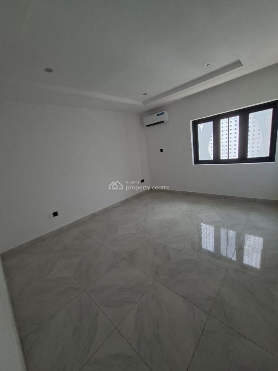 Fully Service  4bedroom Terrace Duplex, Pool, Gym and Bq, Lekki Phase 1, Lekki Phase 1, Lekki, Lagos, Terraced Duplex for Sale
