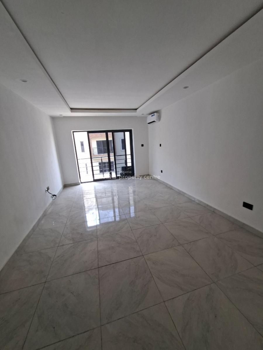 Fully Service  4bedroom Terrace Duplex, Pool, Gym and Bq, Lekki Phase 1, Lekki Phase 1, Lekki, Lagos, Terraced Duplex for Sale