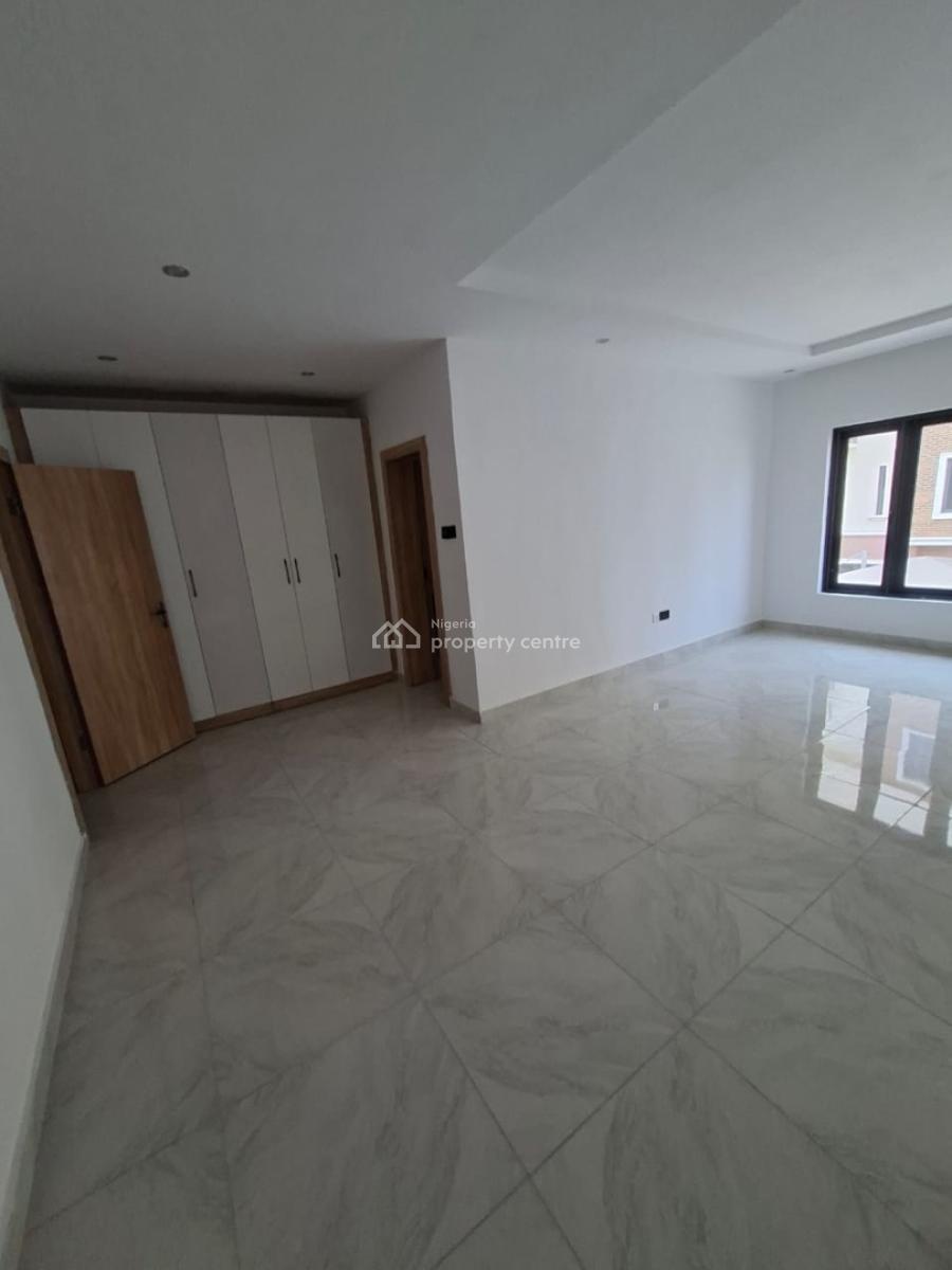 Fully Service 4bedroom Terrace Duplex with Bq, Lekki Phase 1, Lekki, Lagos, Terraced Duplex for Sale