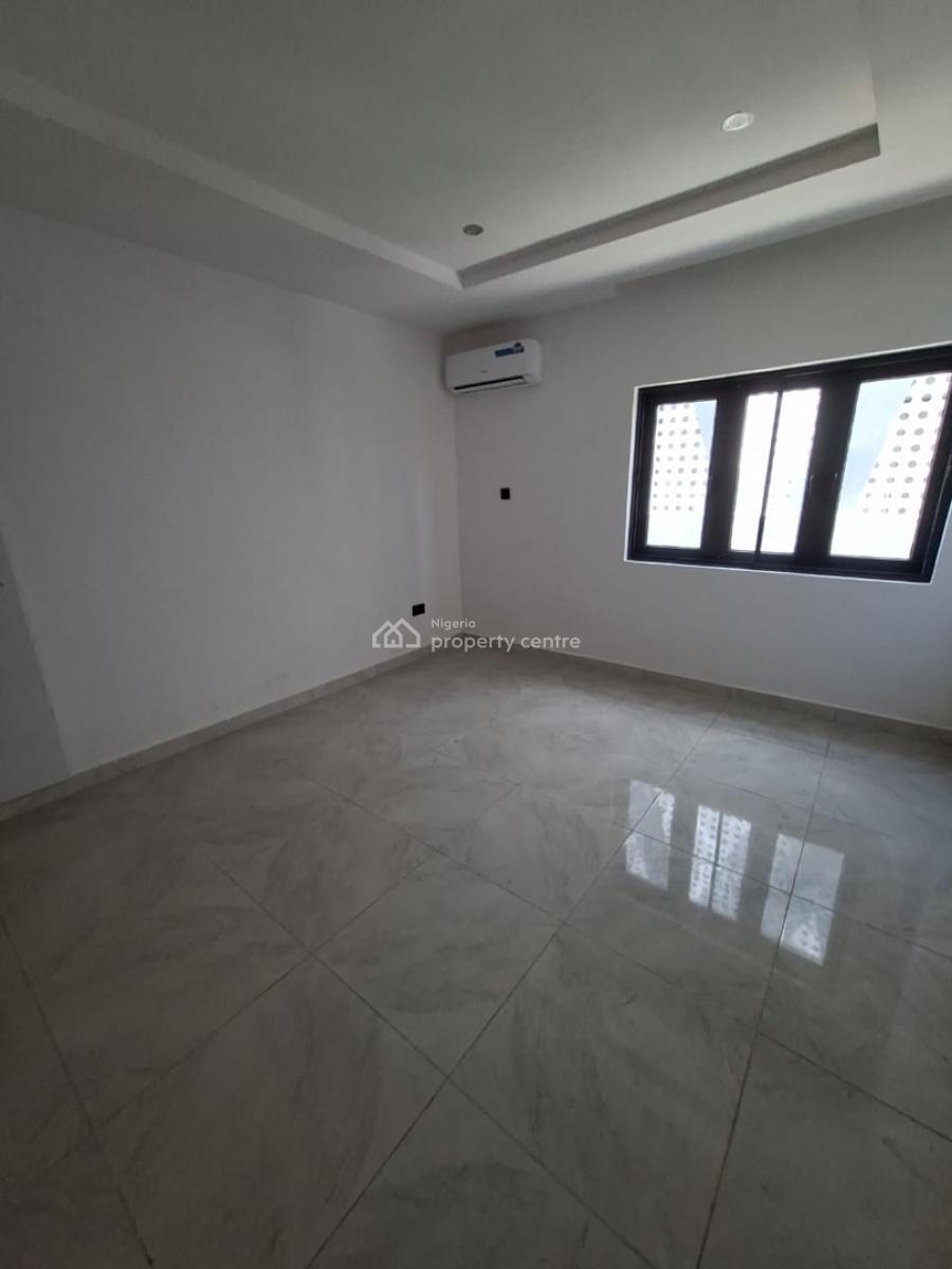 Fully Service 4bedroom Terrace Duplex with Bq, Lekki Phase 1, Lekki, Lagos, Terraced Duplex for Sale