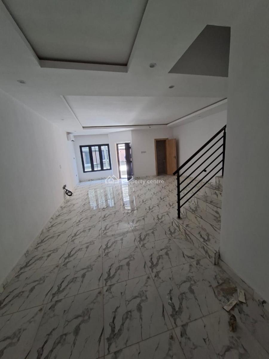 Fully Service 4bedroom Terrace Duplex with Bq, Lekki Phase 1, Lekki, Lagos, Terraced Duplex for Sale