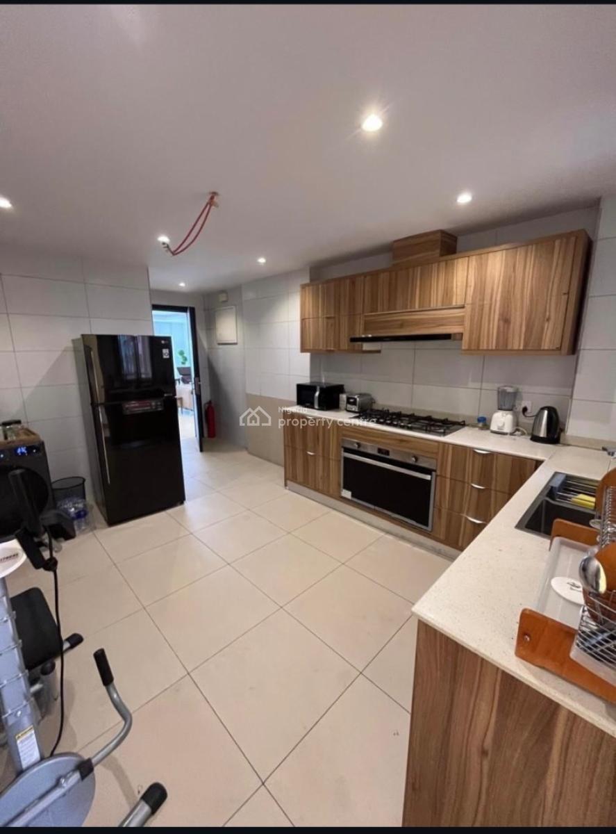 3 Bedroom Service and Furnished Apartment, Banana Island, Ikoyi, Lagos, Block of Flats for Sale