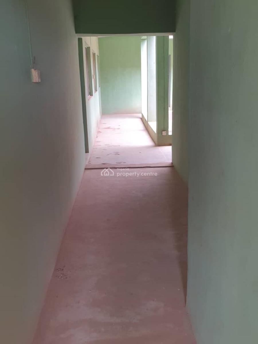 14 Bedroom Detached Bungalow, Sagamu, Ogun, Detached Bungalow for Rent