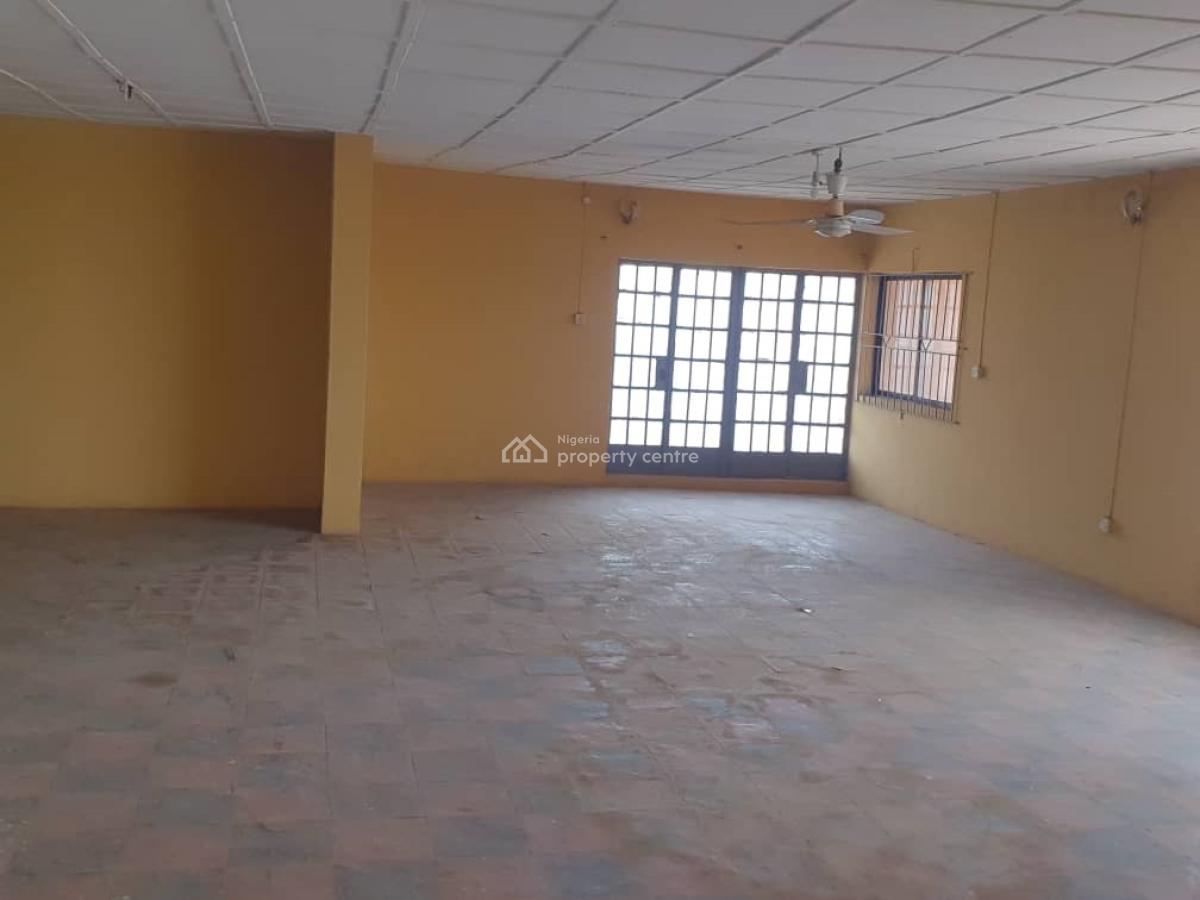 14 Bedroom Detached Bungalow, Sagamu, Ogun, Detached Bungalow for Rent