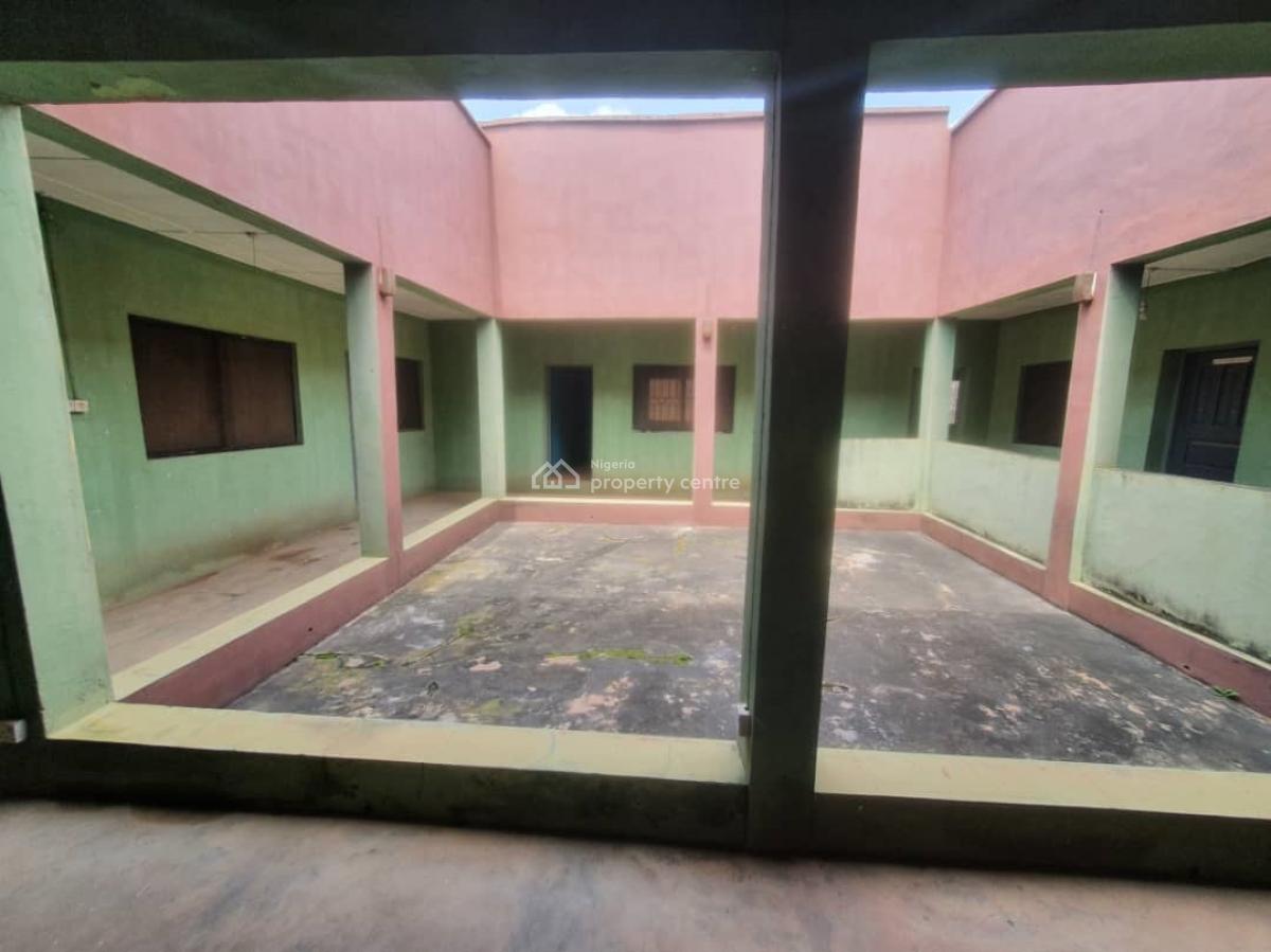 14 Bedroom Detached Bungalow, Sagamu, Ogun, Detached Bungalow for Rent