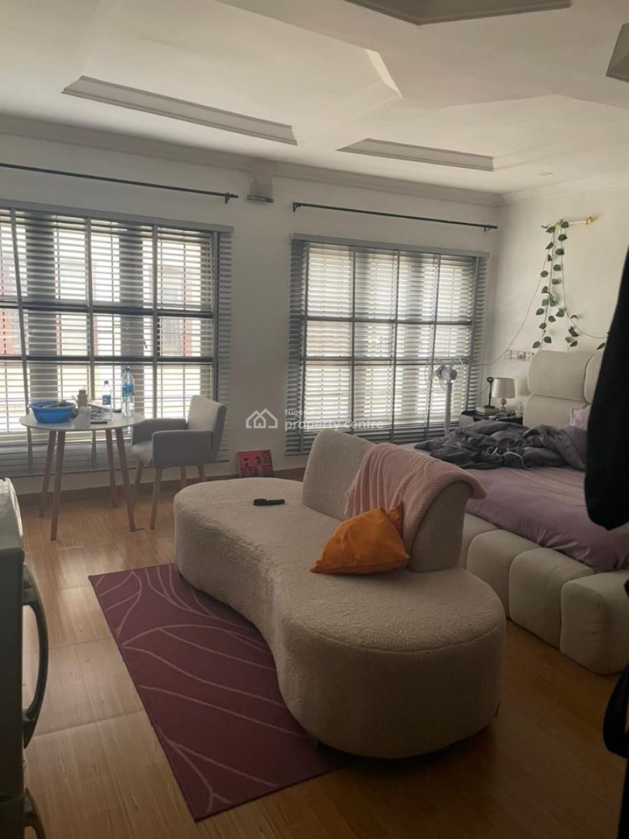 Exquisite Single Room Shared Apartment, Ikate, Lekki, Lagos, Flat / Apartment for Rent