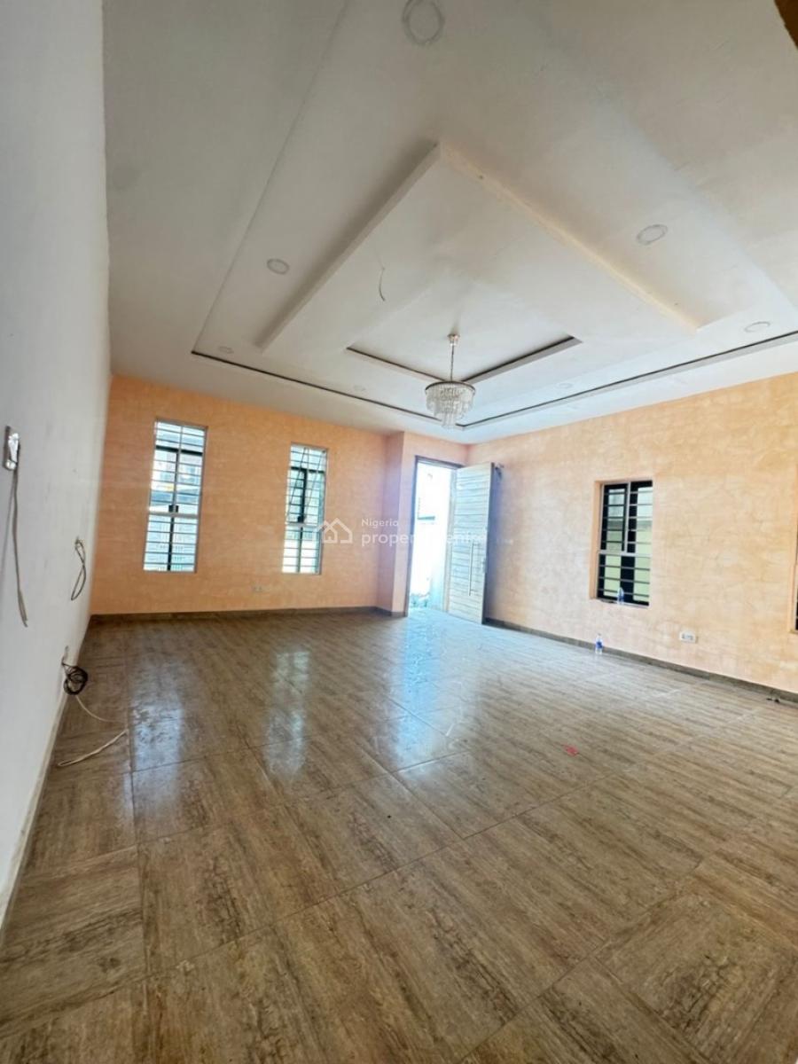 a Well Maintained 4 Bedrooms Semi Detached Duplex with Bq, Orchid Road Lekki /gated Estate, Lekki Phase 2, Lekki, Lagos, Semi-detached Duplex for Rent