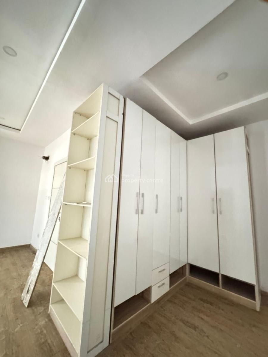 a Well Maintained 4 Bedrooms Semi Detached Duplex with Bq, Orchid Road Lekki /gated Estate, Lekki Phase 2, Lekki, Lagos, Semi-detached Duplex for Rent