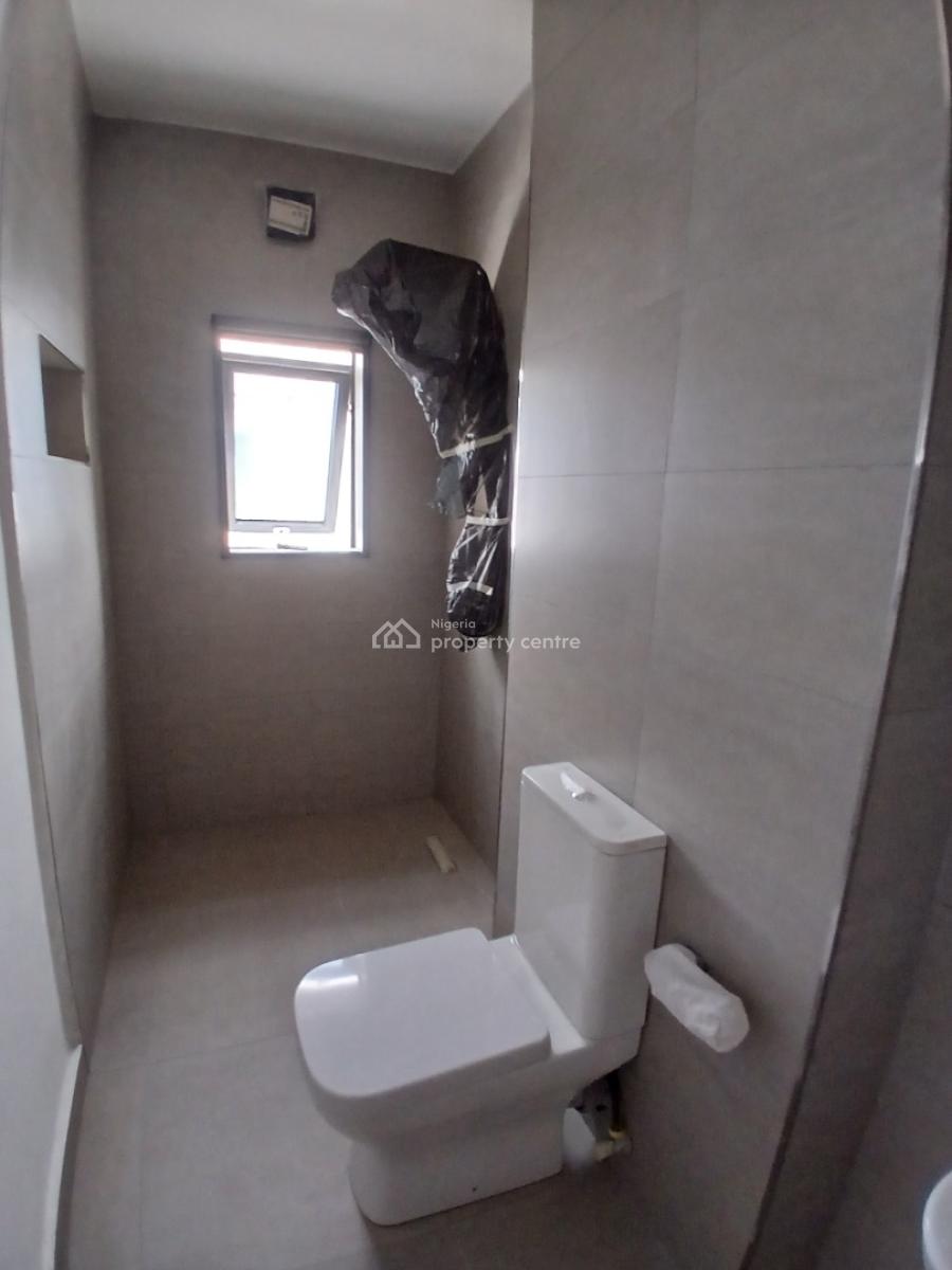 2, Lekki Phase 1, Lekki, Lagos, Flat / Apartment for Rent