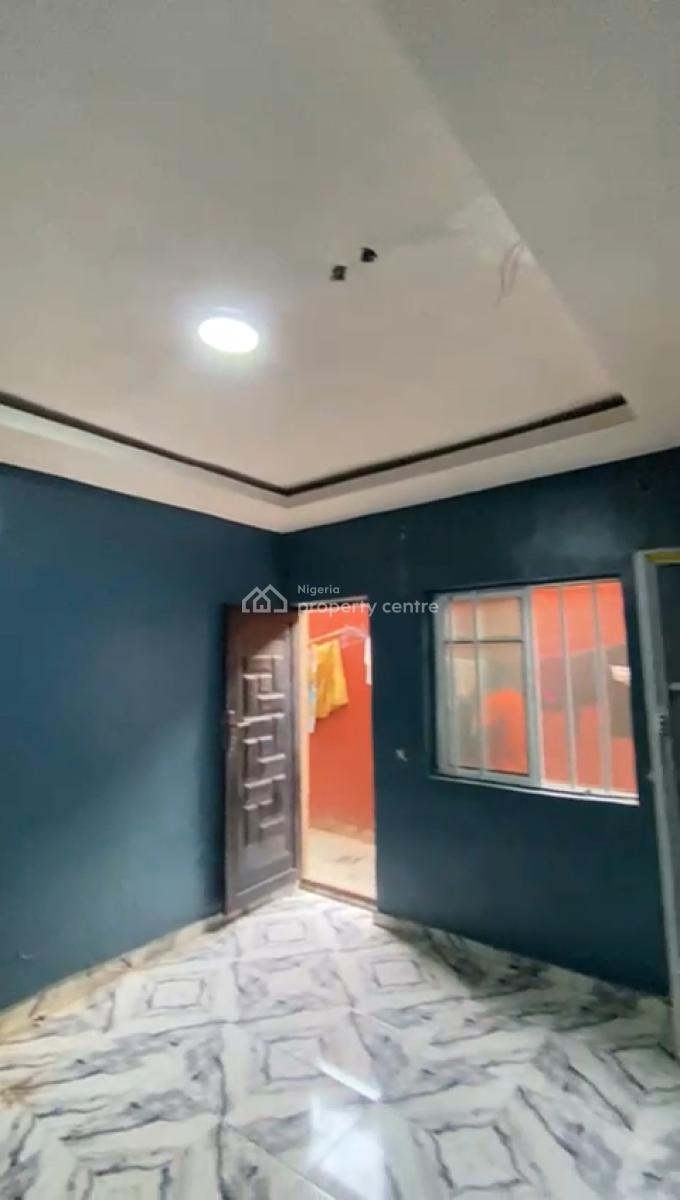 a Well-maintained Room Self-contained, Bakare Dawodu (by Deeper Life Hq), Gbagada, Gbagada, Lagos, Self Contain (single Rooms) for Rent