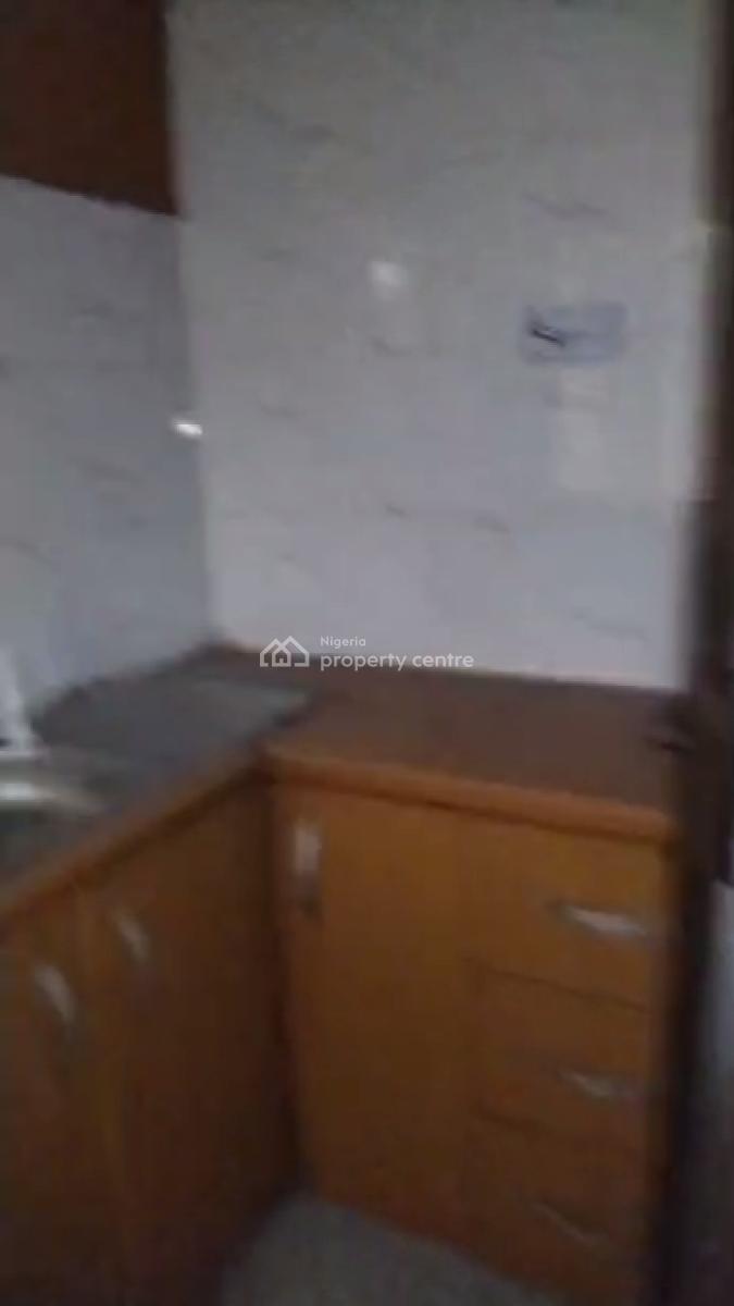 3 Bedroom Bungalow Apartment, Adeniyi Jones, Ikeja, Lagos, Flat / Apartment for Rent