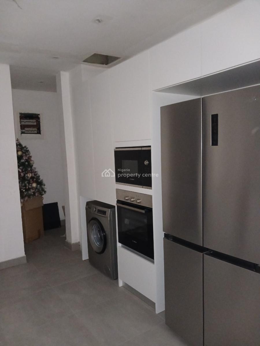 Tastefully Finished and Serviced with 24/7 Power Suppy 4 Bedroom En-su, Lekki Phase 1, Lekki, Lagos, House for Sale