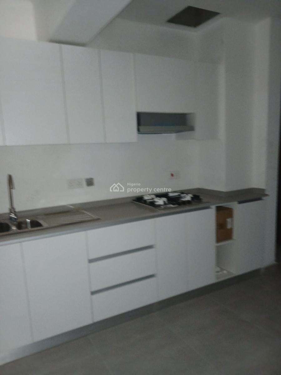 Tastefully Finished and Serviced with 24/7 Power Suppy 4 Bedroom En-su, Lekki Phase 1, Lekki, Lagos, House for Sale