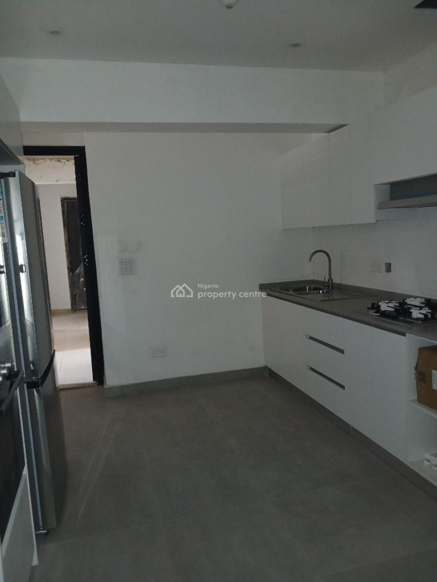 Tastefully Finished and Serviced with 24/7 Power Suppy 4 Bedroom En-su, Lekki Phase 1, Lekki, Lagos, House for Sale