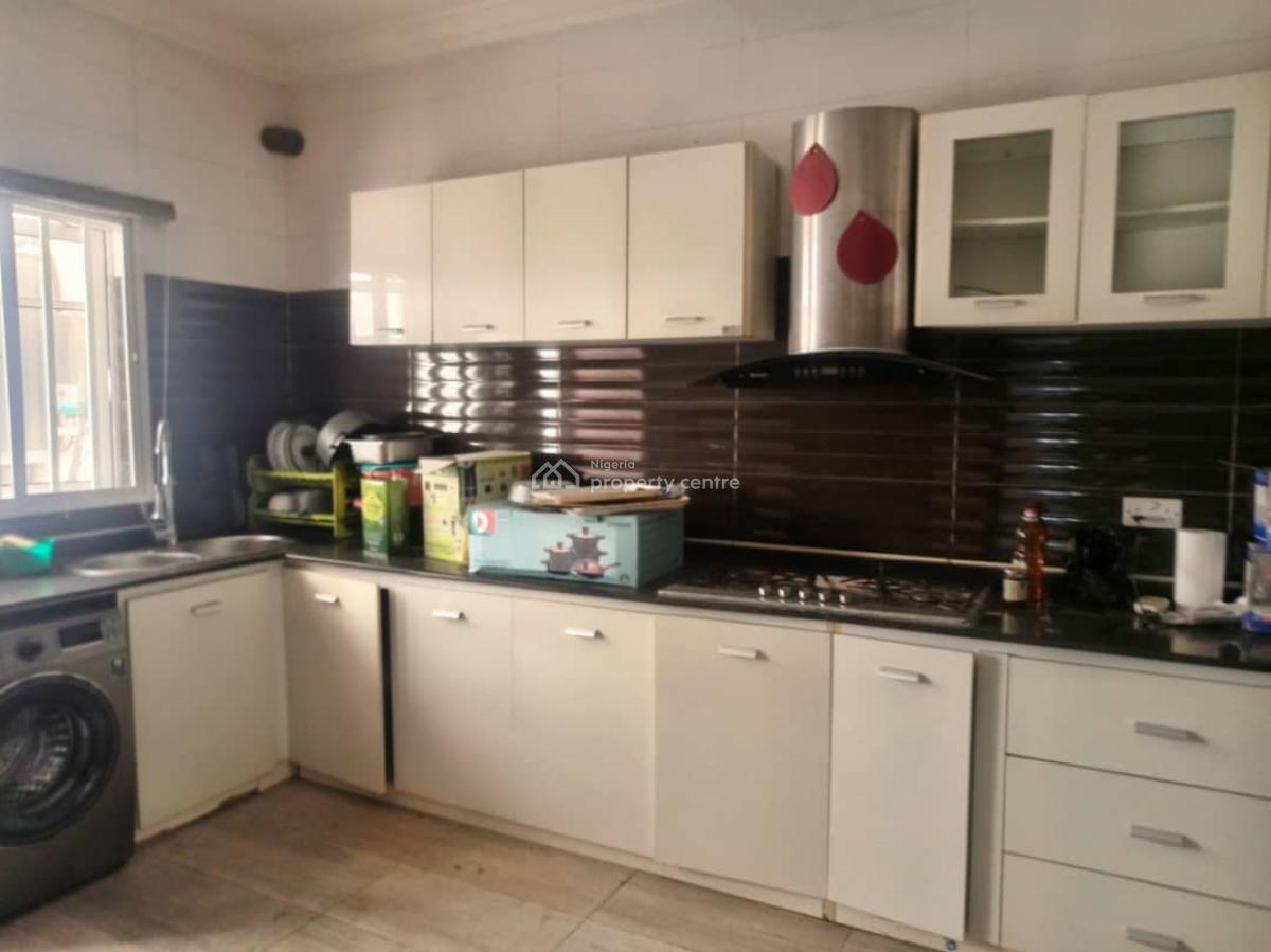 4 Bedroom Semi-detached Duplex with Bq, Ikeja Gra, Ikeja, Lagos, Semi-detached Duplex for Rent