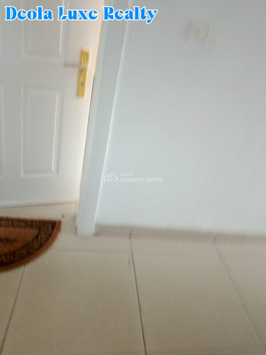3 Bedroom Luxury Flat with a Room Servant Quarter, Ikoyi, Lekki, Lagos, House for Sale