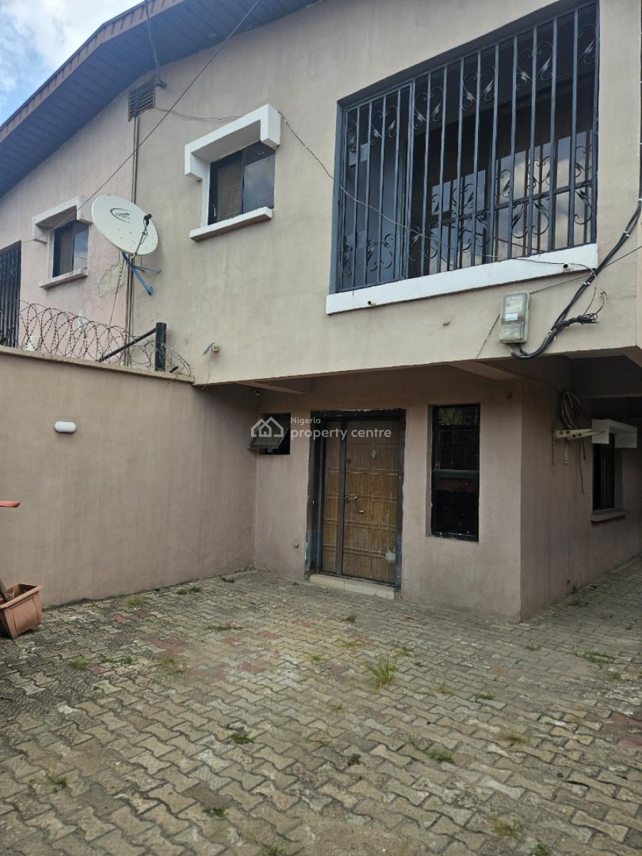 Luxury 4 Bedroom, Adagun Odo, Ire Akari, Isolo, Lagos, Flat / Apartment for Sale