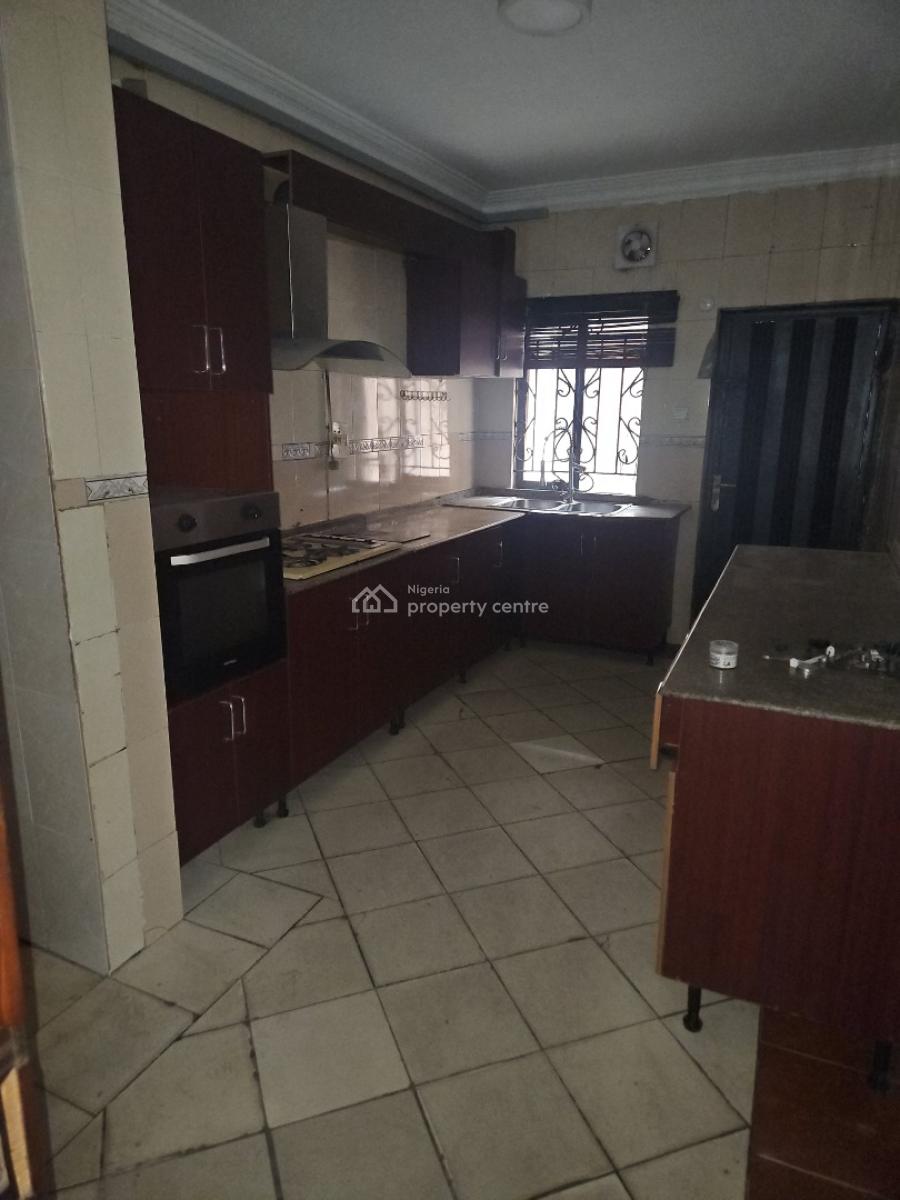 Luxury 4 Bedroom, Adagun Odo, Ire Akari, Isolo, Lagos, Flat / Apartment for Sale