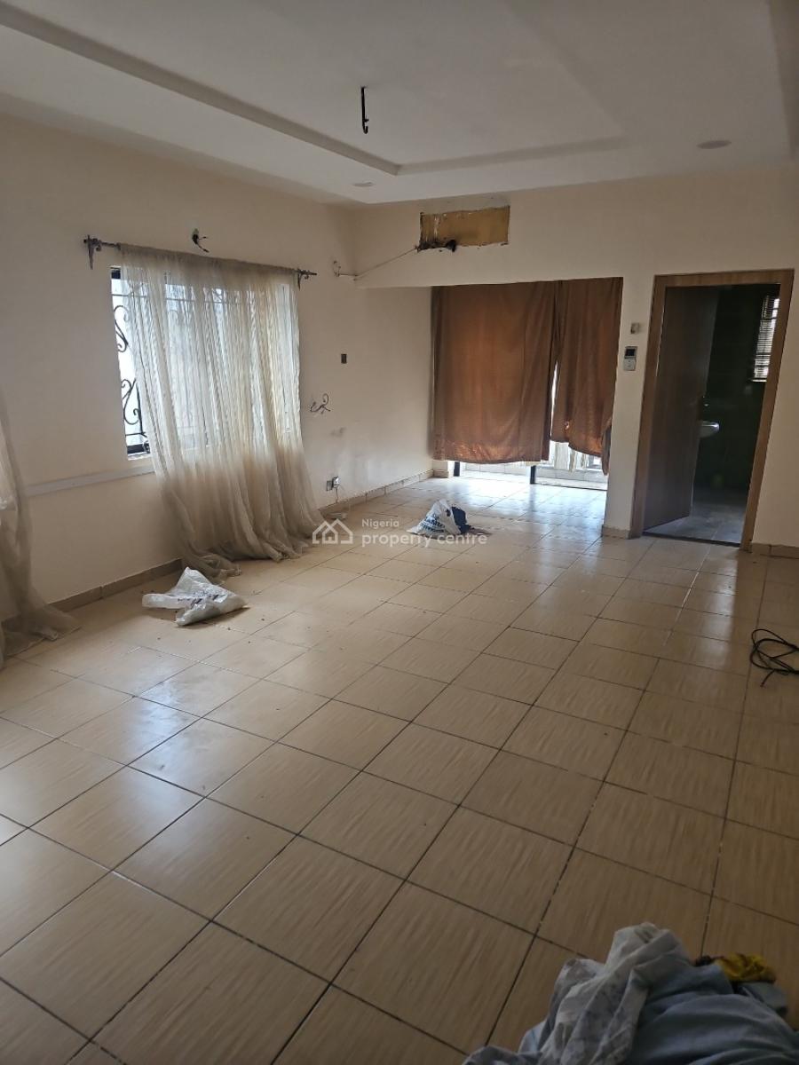 Luxury 4 Bedroom, Adagun Odo, Ire Akari, Isolo, Lagos, Flat / Apartment for Sale
