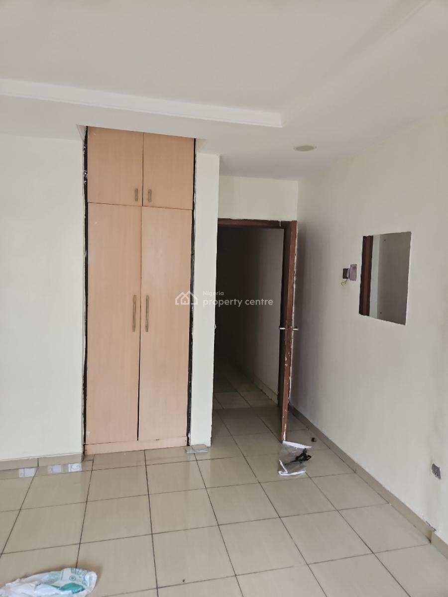 Luxury 4 Bedroom, Adagun Odo, Ire Akari, Isolo, Lagos, Flat / Apartment for Sale